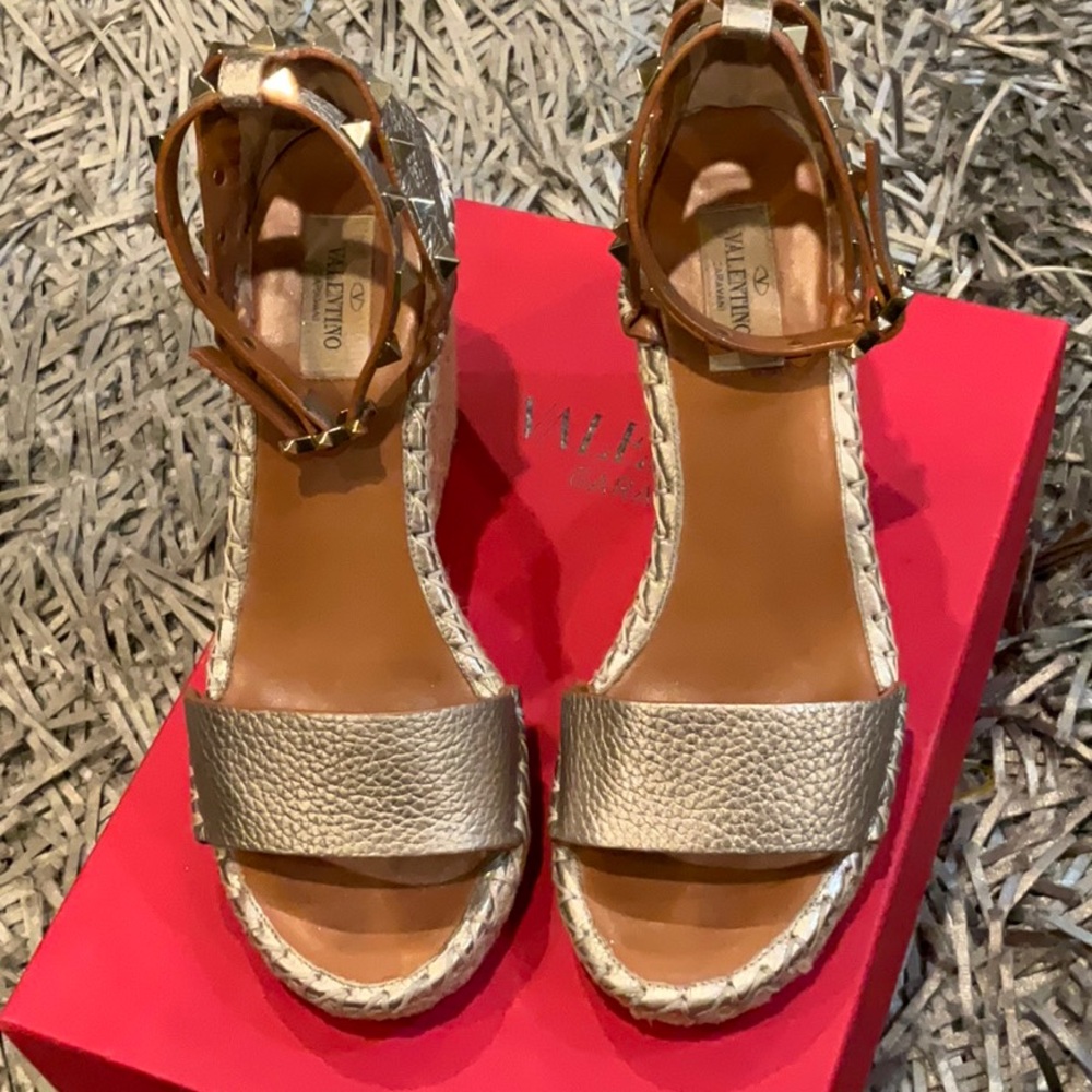 Valentino Women's Gold Sandals